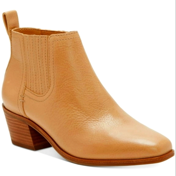 LICKY BRAND "LLISSE" Tan Pull On Ankle Boot Sz 8.5 M - Picture 1 of 6